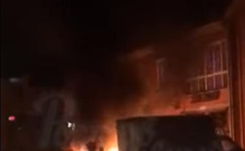 Раритетный Mercedes Lorinser загорелся в Ростове: видео